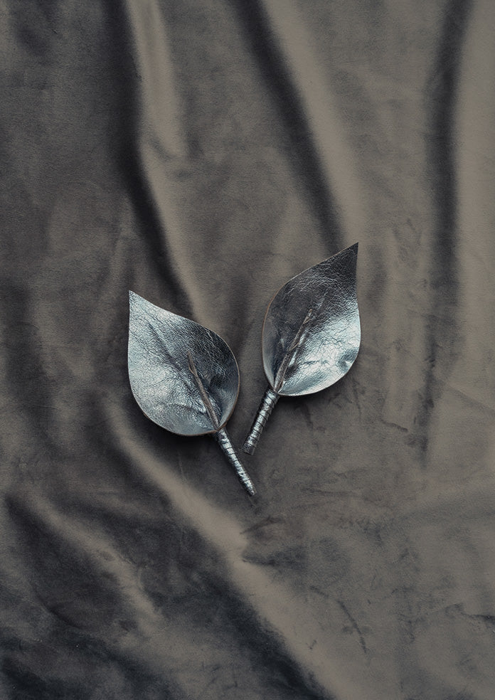 Calla Lily Clip On Shoes Accessories in Silver