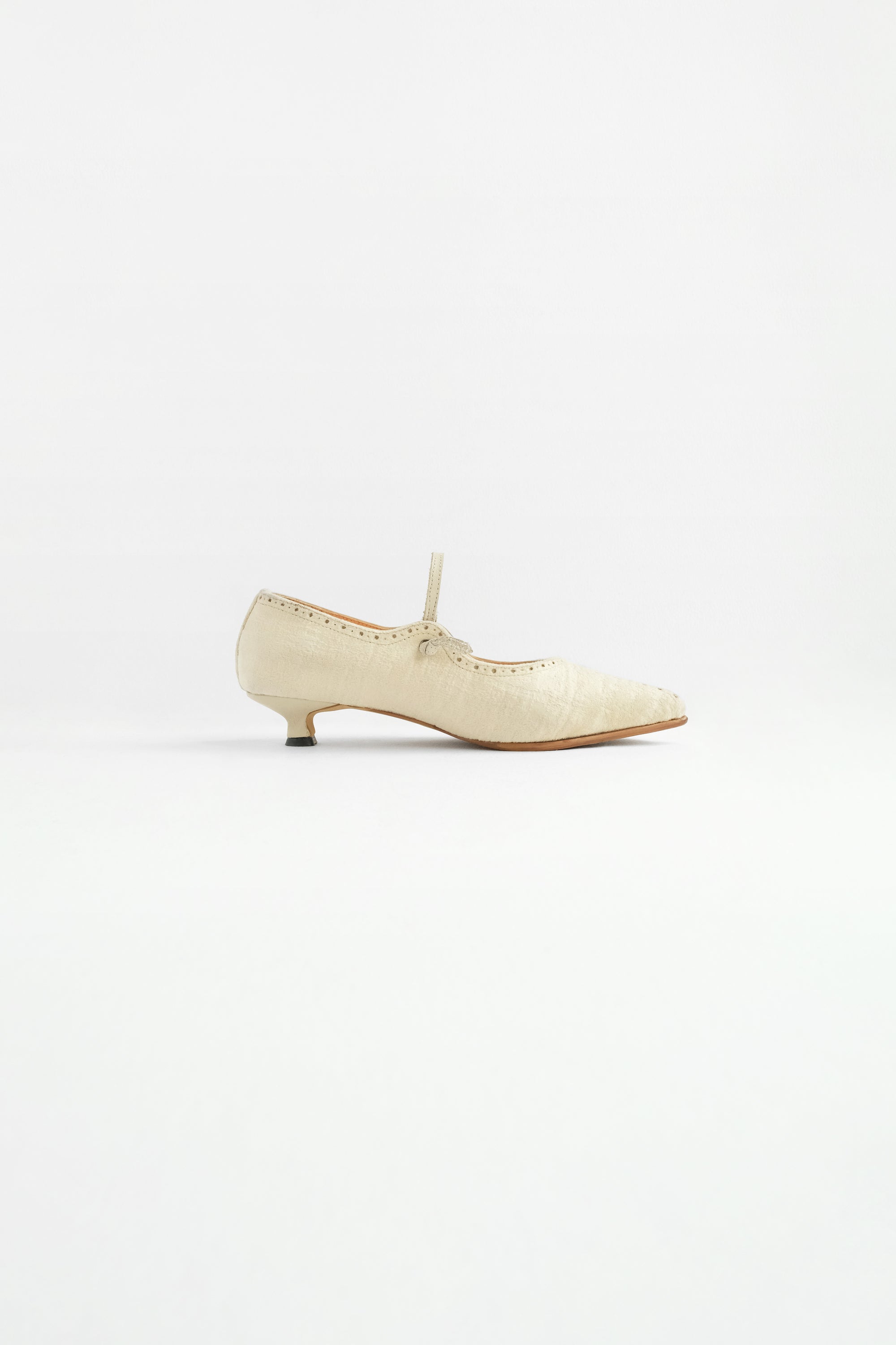 Selah Shoes in Ivory