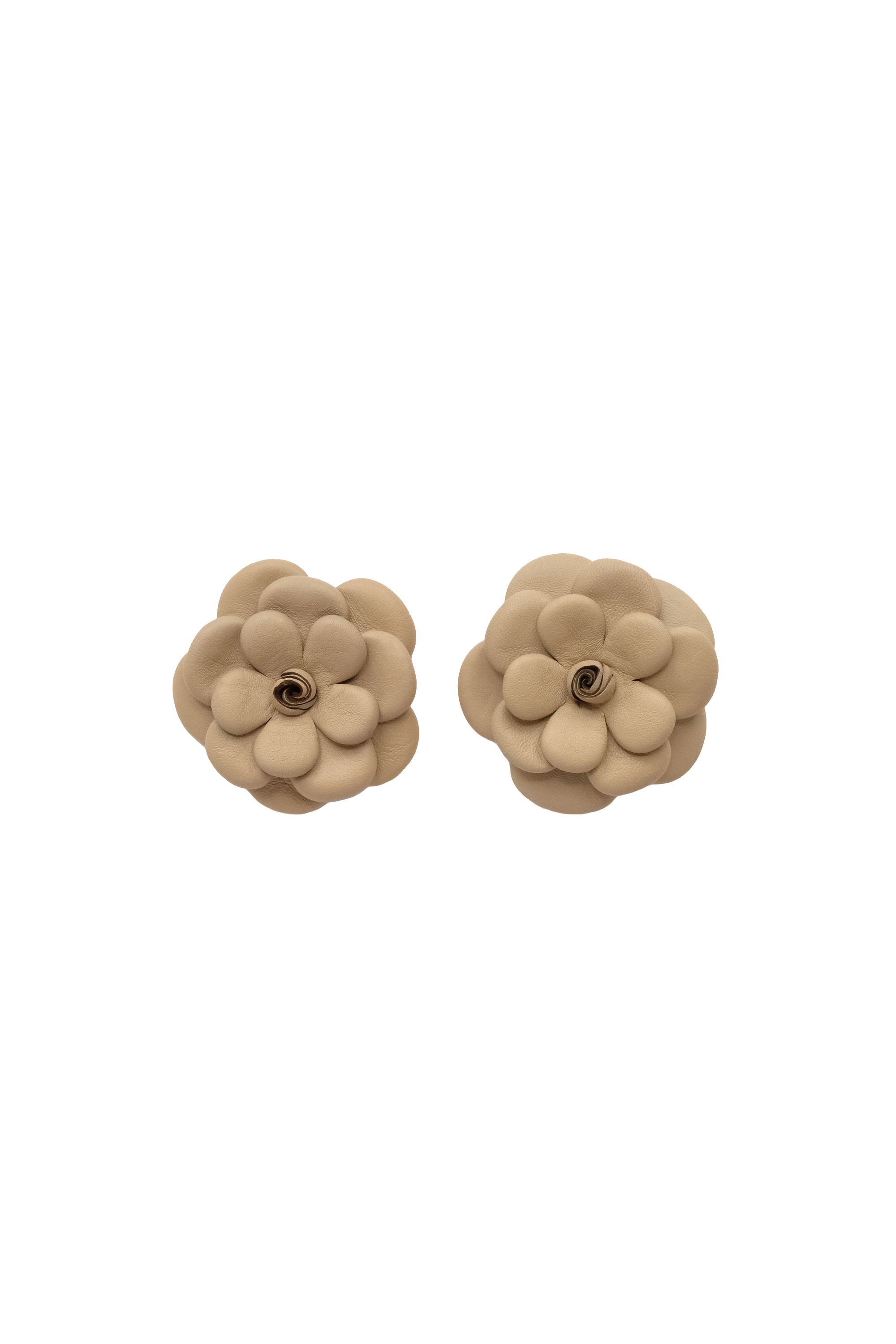 Single Camellia Clip On Shoes Accessories in Beige